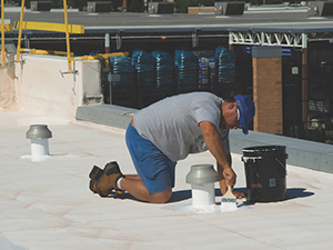 Commercial Roofing Contractor1